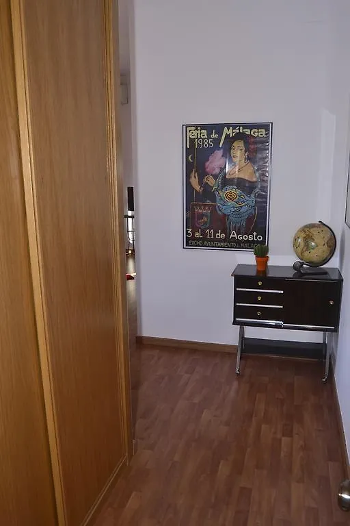Ole Málaga Apartamento 0*,